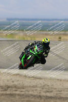 media/Jun-14-2025-Lets Ride (Sat) [[c36d48699a]]/B Group/1120am (Grapevine)/